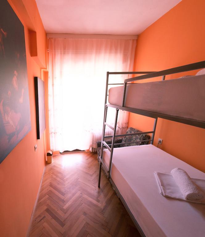 Universe Hostel Skopje Zimmer foto